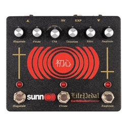EarthQuaker Devices Sunn O))) Life Pedal Octave Distortion plus Booster Effect Pedal