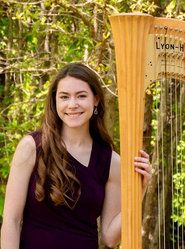 Sabrina Vaughan, harp lesson teacher at The Music Shoppe of Normal, Illinois