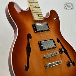 
							Image of Fender Squier Affinity Starcaster Deluxe 037845